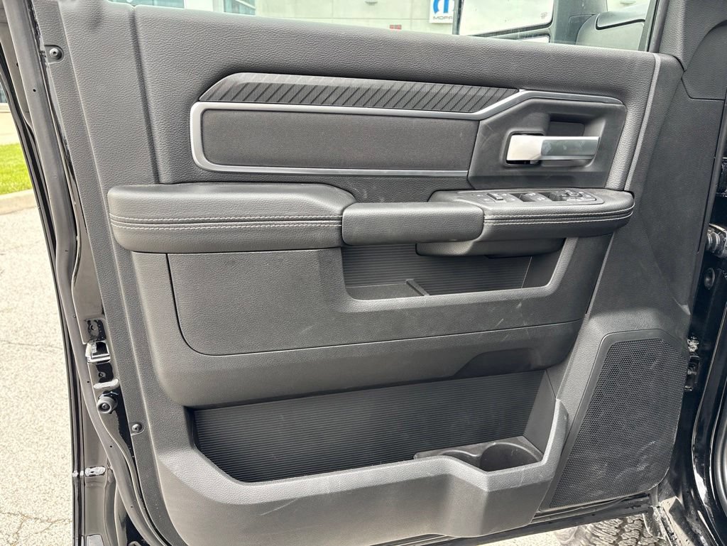 New 2026 RAM 2500 Big Horn AWD/4WD image 8