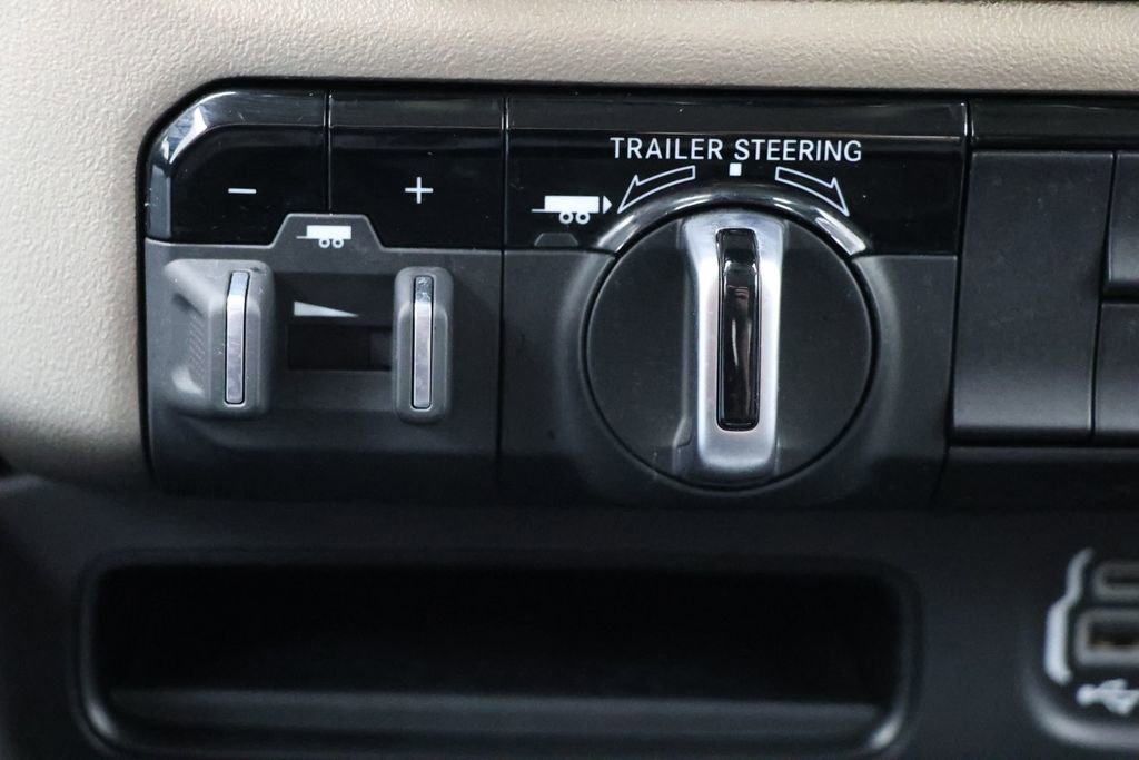 Used 2022 RAM 1500 Laramie AWD/4WD image 34