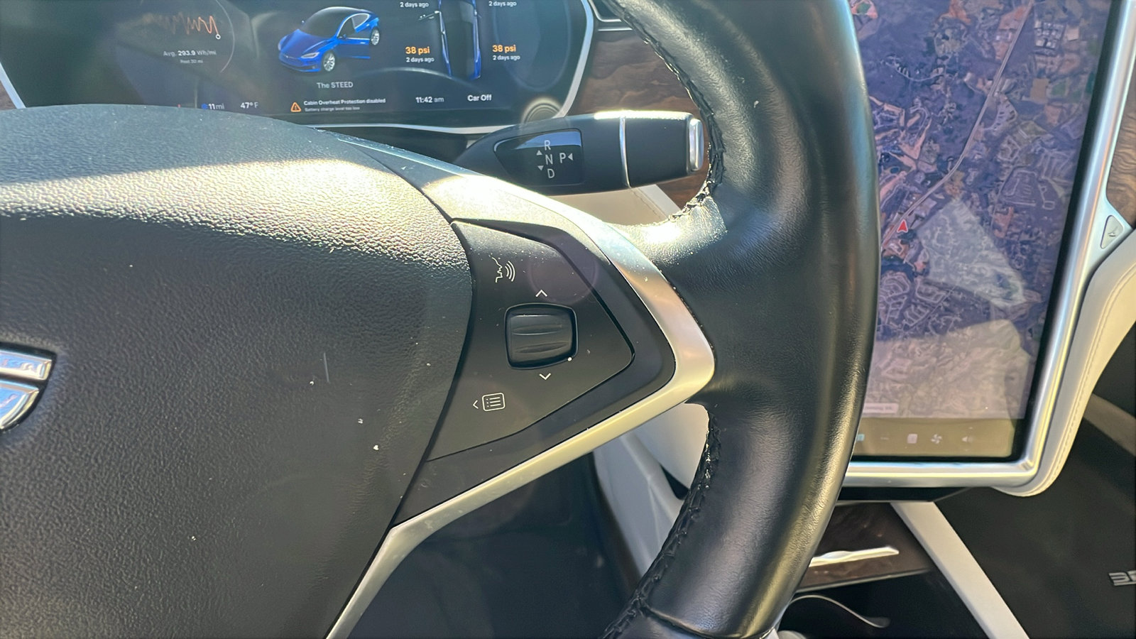 Used 2017 Tesla Model S 100D image 28