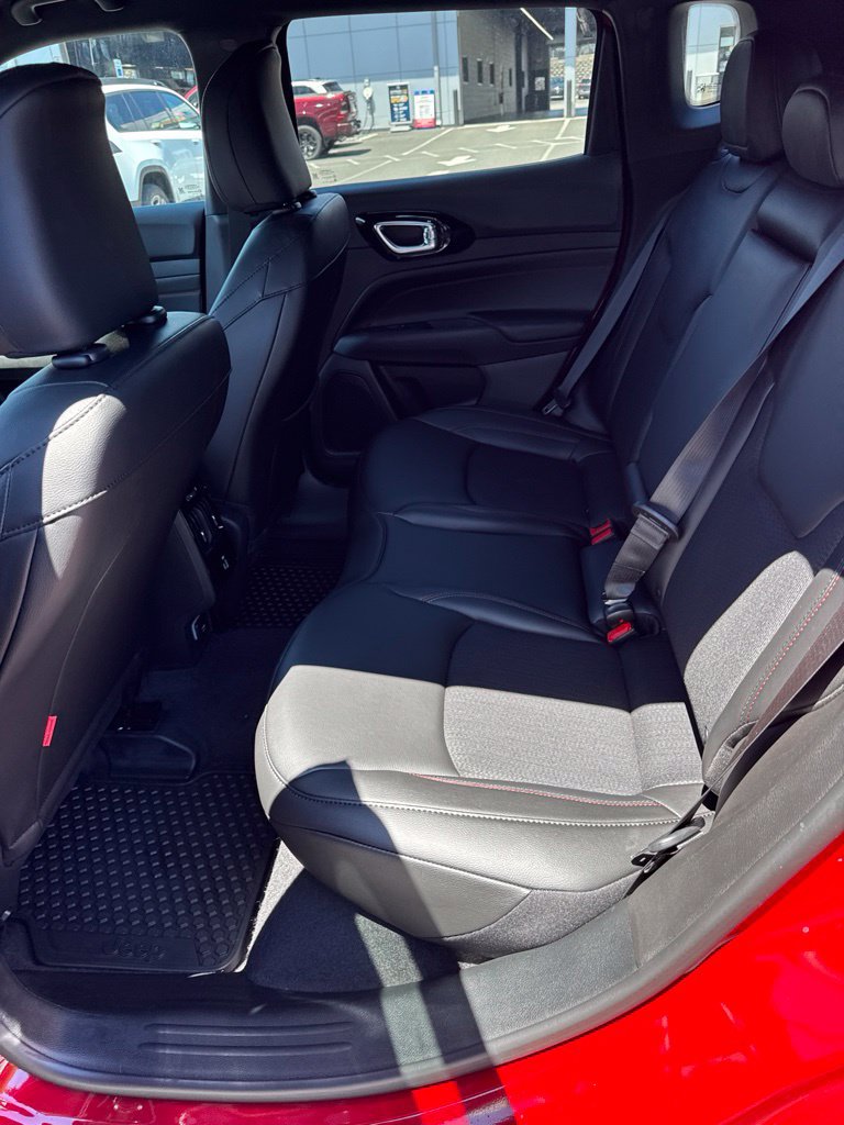 New 2026 Jeep Compass Trailhawk AWD/4WD image 12