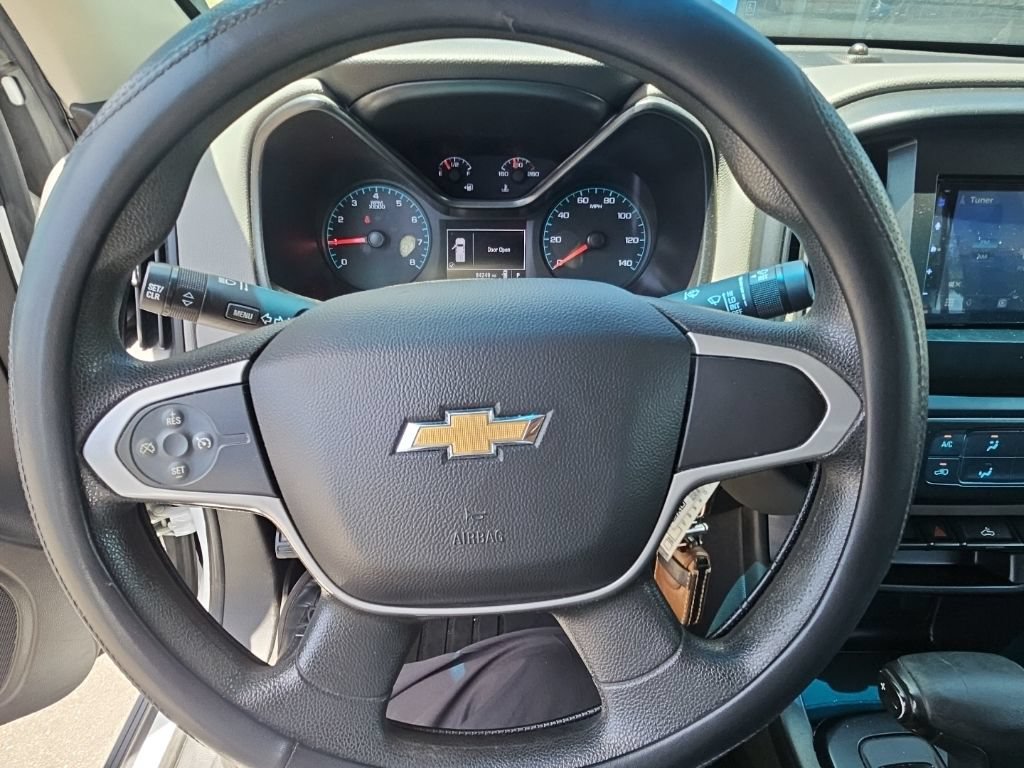 Used 2018 Chevrolet Colorado W/T w/ WT Convenience Package RWD image 10