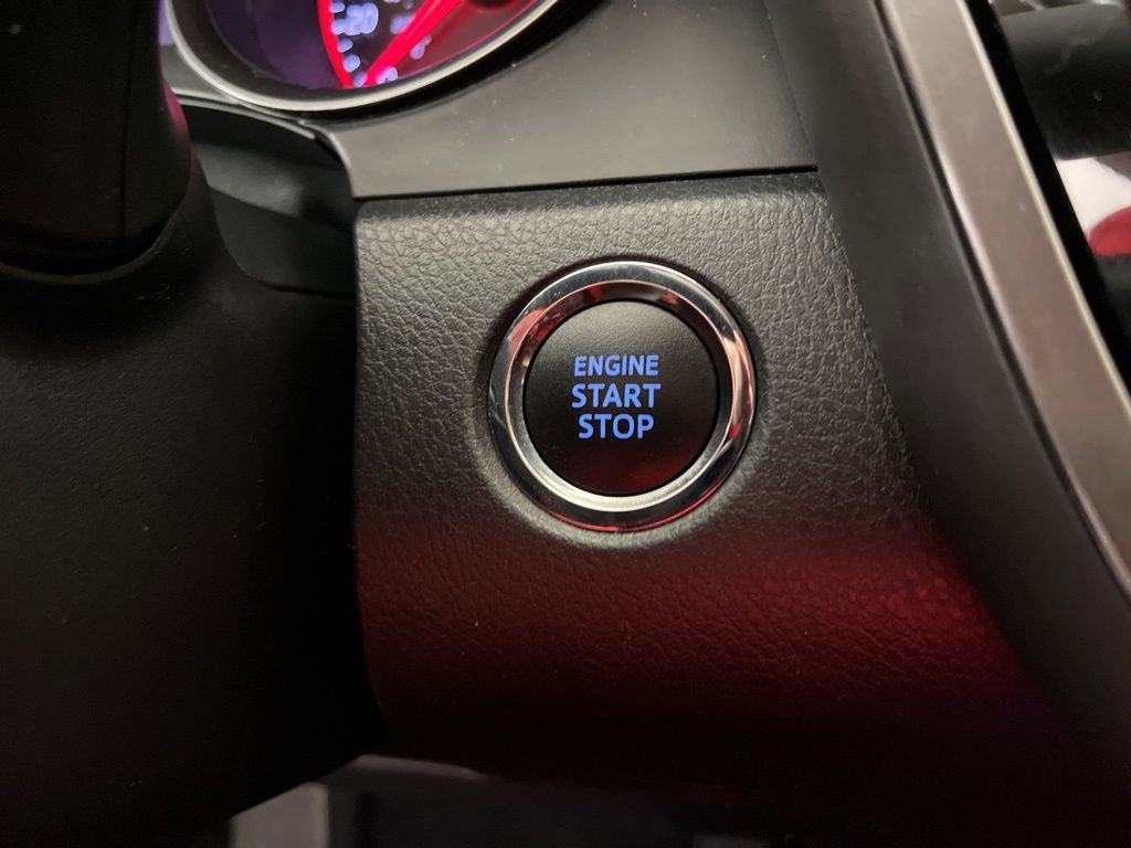 Used 2021 Toyota Camry XSE image 32
