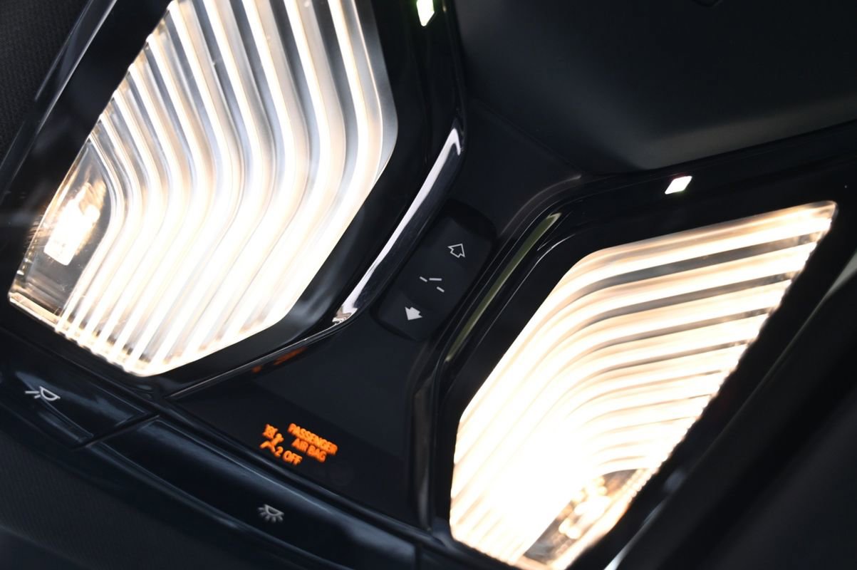 Used 2023 BMW M240i xDrive Coupe w/ Premium Package image 38