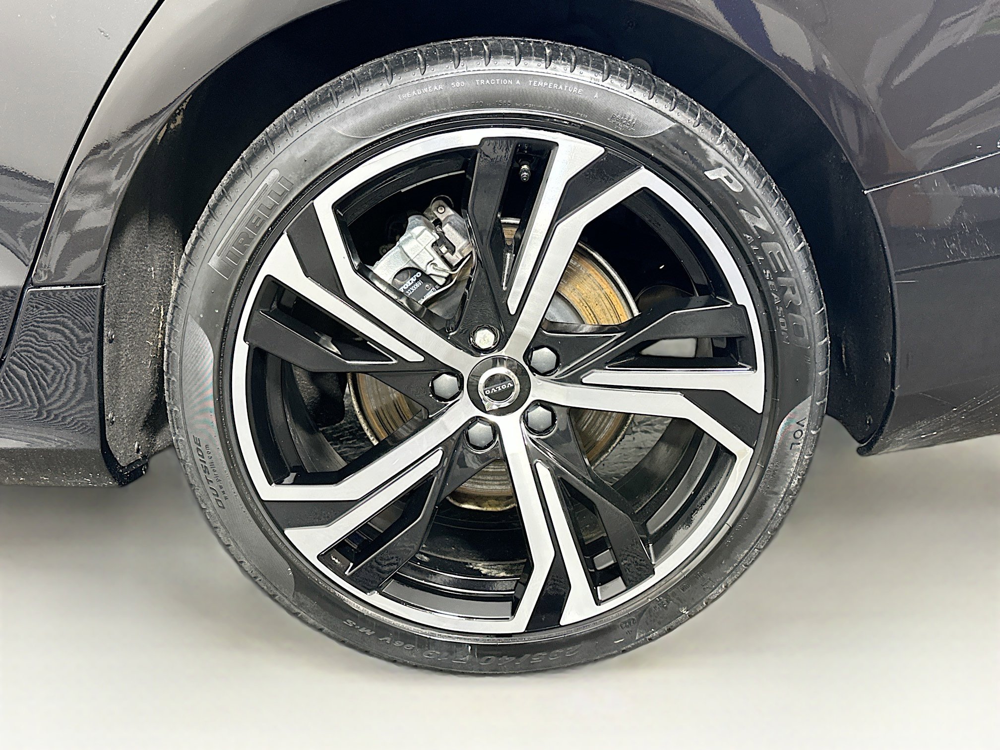 Used 2024 Volvo S60 B5 Core image 11