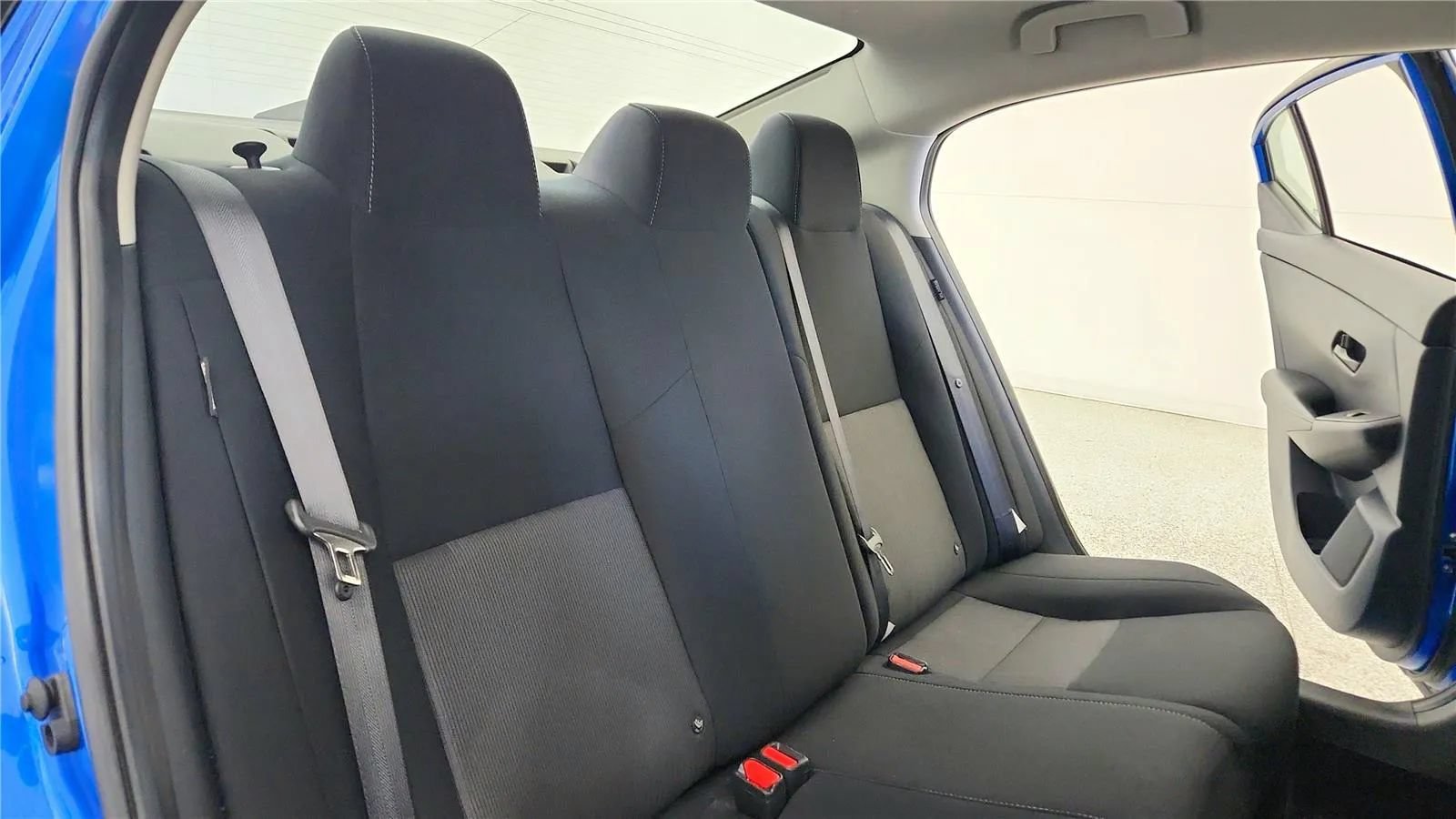 Used 2024 Nissan Sentra SV FWD image 36