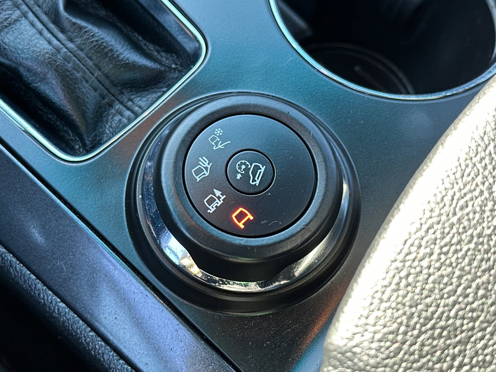 Used 2016 Ford Explorer Limited w/ Equipment Group 303A image 36