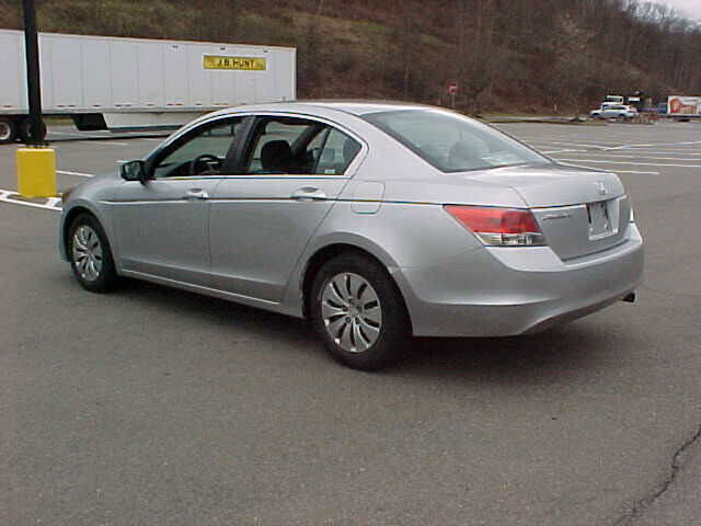 Used 2009 Honda Accord LX image 7