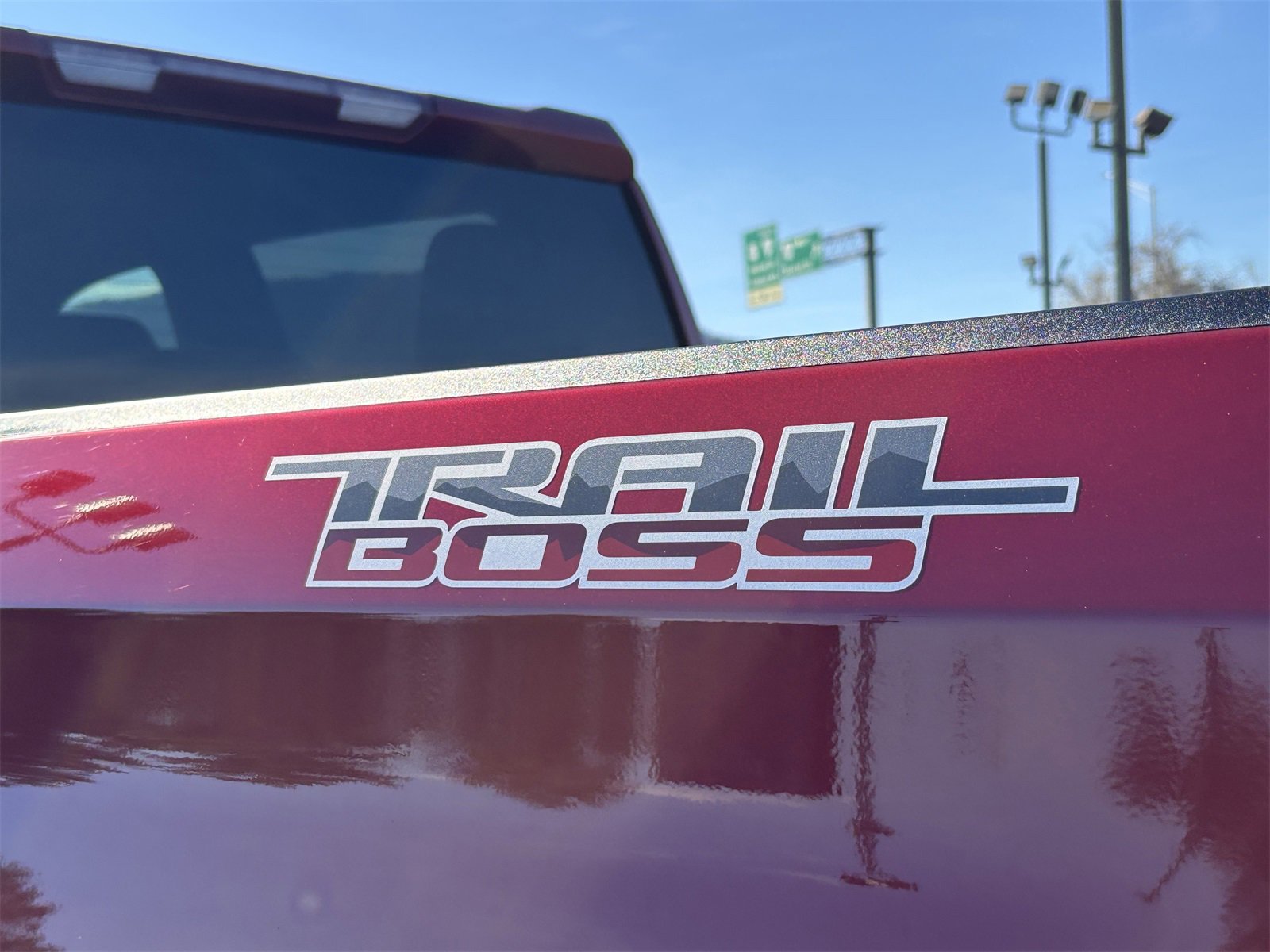 Used 2021 Chevrolet Silverado 1500 LT Trail Boss w/ Bed Protection Package image 17