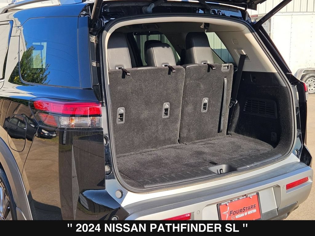 Used 2024 Nissan Pathfinder SL w/ SL Premium Package FWD image 37