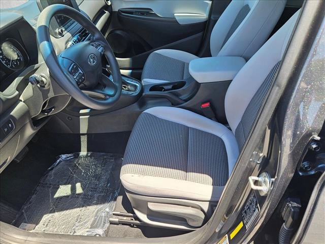 Used 2022 Hyundai Kona SE FWD image 14