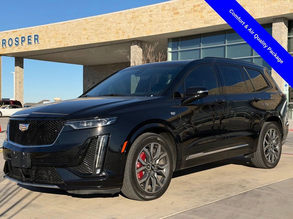 Used 2022 Cadillac XT6 Sport w/ Technology Package image 8