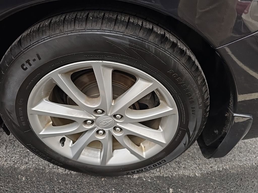 Used 2012 Subaru Impreza 2.0i Premium w/ All-Weather Pkg image 8