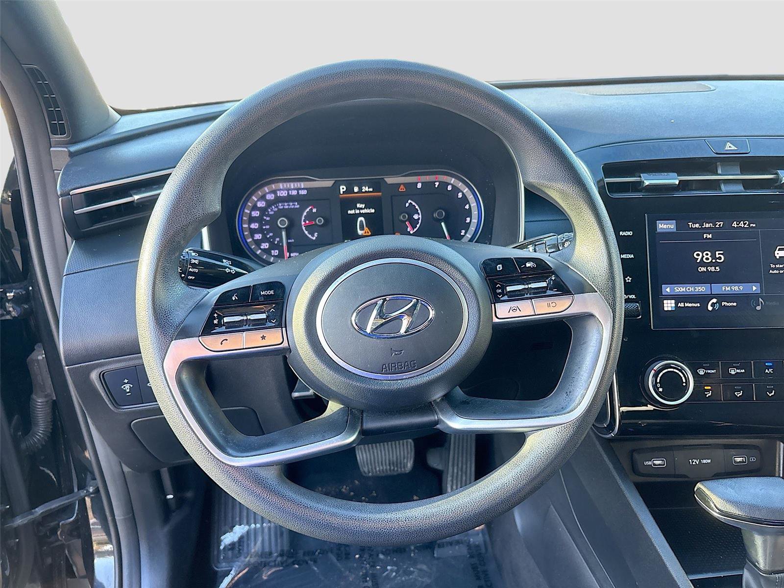 Used 2022 Hyundai Santa Cruz SEL w/ Cargo Package image 11