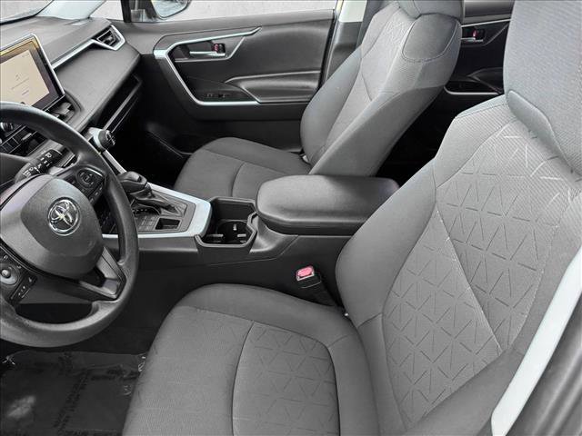 Used 2024 Toyota RAV4 XLE image 10