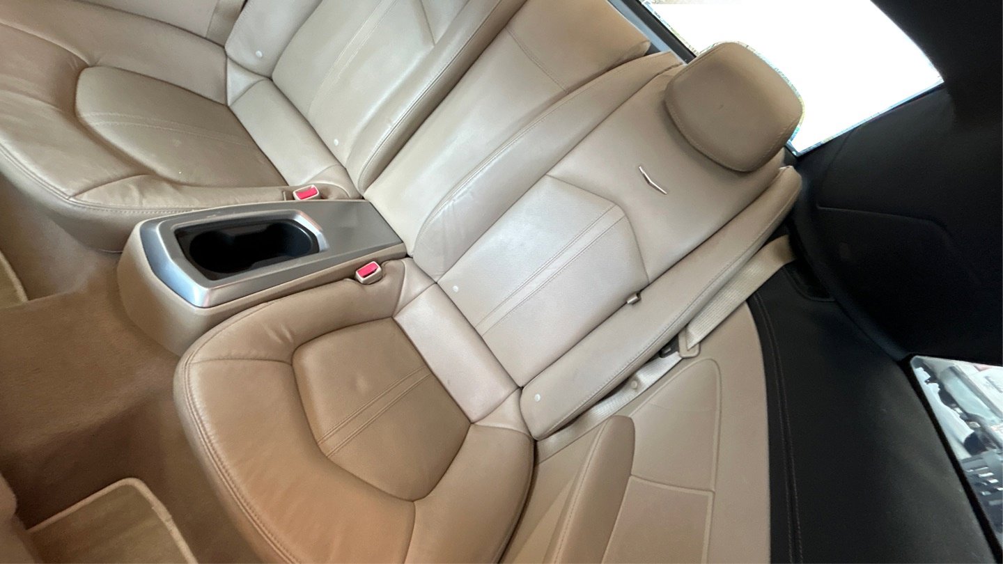 Used 2011 Cadillac CTS Premium image 31