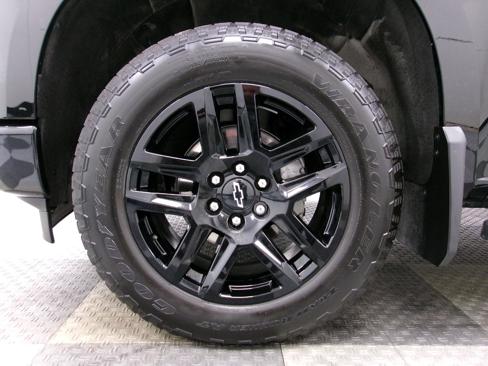 Certified 2023 Chevrolet Silverado 1500 RST image 16