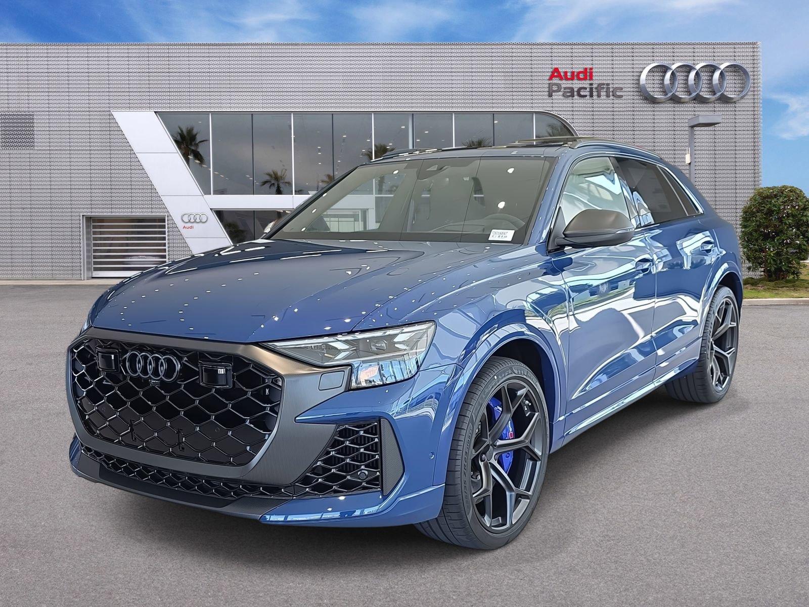New 2026 Audi RS Q8 performance image 1