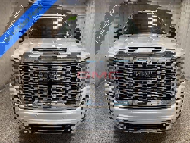 New 2026 GMC Sierra 2500 Denali w/ Denali Reserve Package image 24