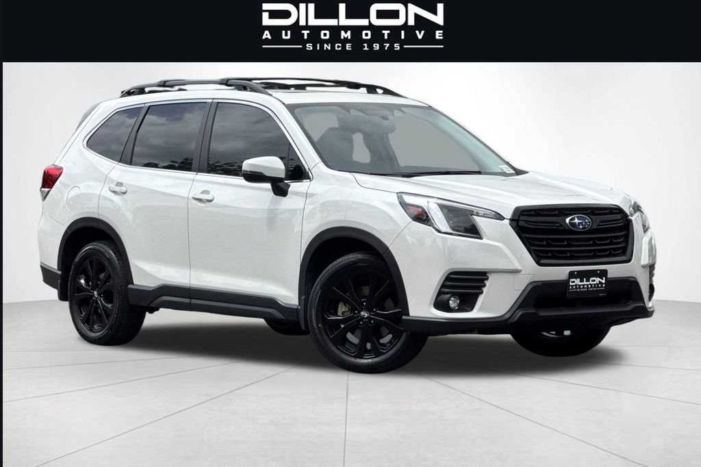 Used 2024 Subaru Forester Limited AWD/4WD image 2