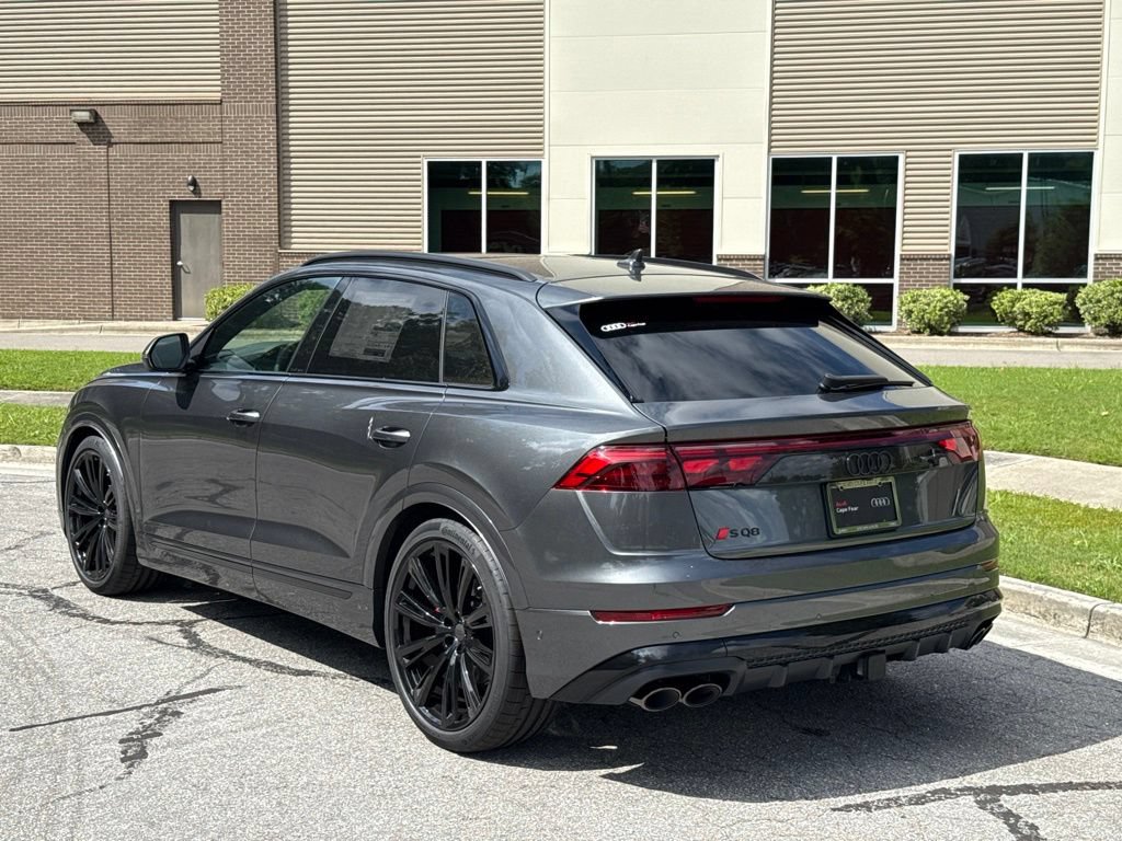 New 2027 Audi SQ8 Prestige AWD/4WD image 3
