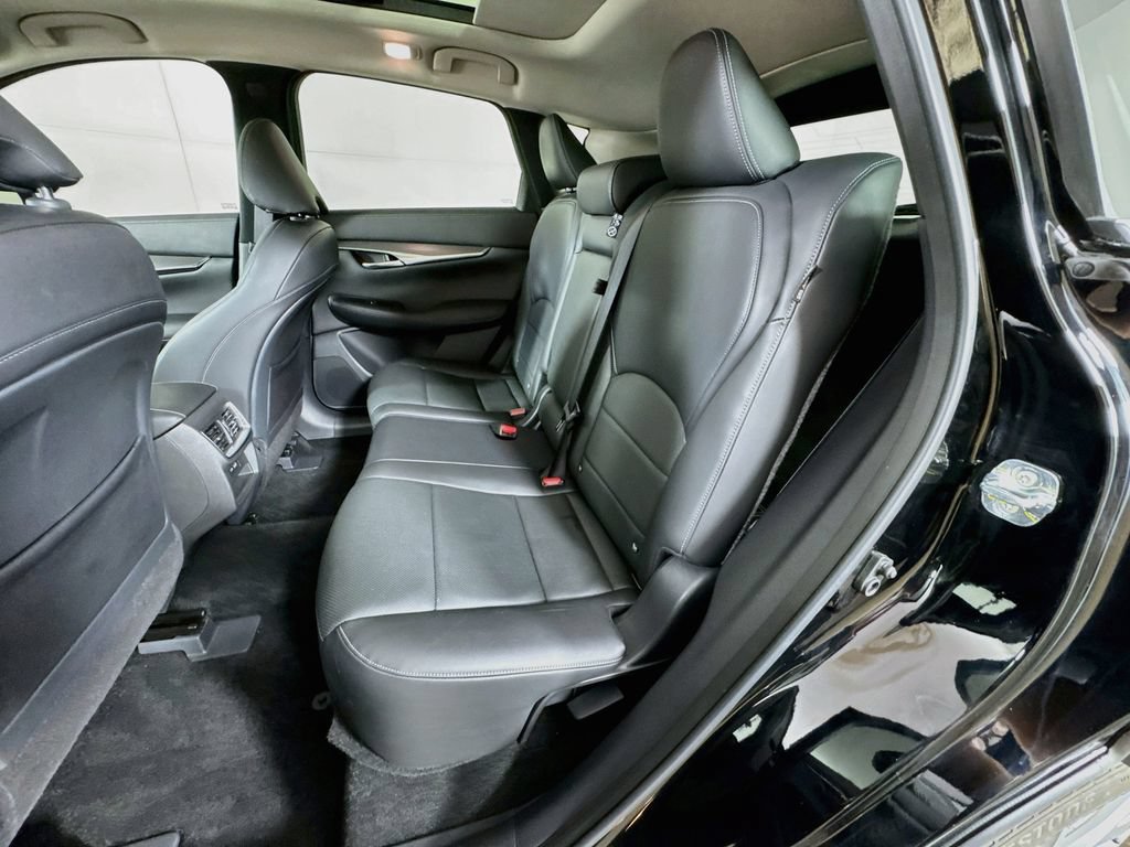 Certified 2023 INFINITI QX50 Luxe w/ Accent Package FWD image 33
