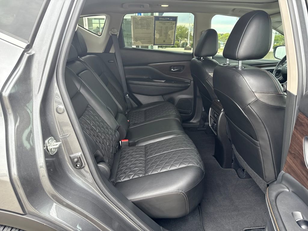 Used 2021 Nissan Murano Platinum w/ Cargo Package image 31