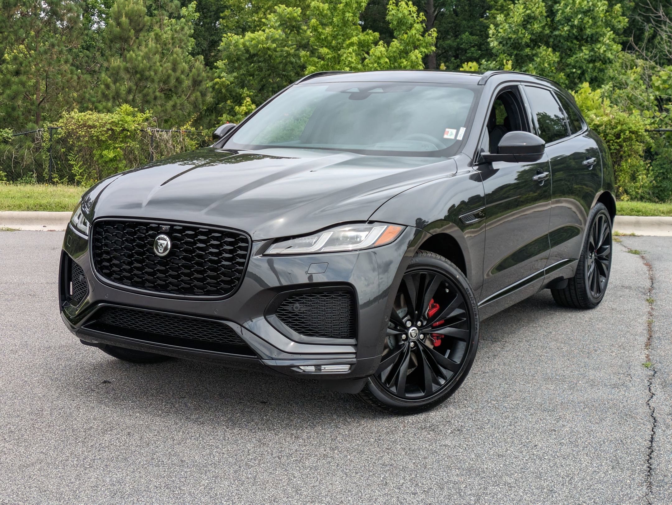 New 2026 Jaguar F-PACE R-Dynamic S image 1