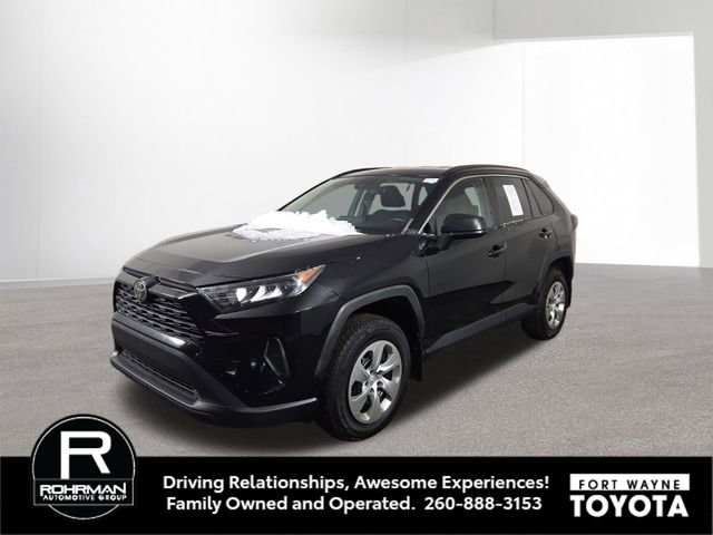 Used 2019 Toyota RAV4 LE w/ All Weather Liner Package image 1