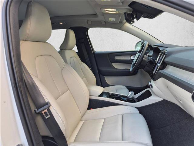 Used 2026 Volvo XC40 B5 Ultra w/ Protection Package Premier AWD/4WD image 18
