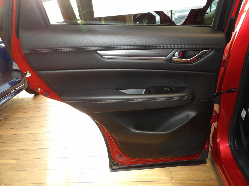 Certified 2023 MAZDA CX-5 AWD 2.5 S w/ Premium Package image 21