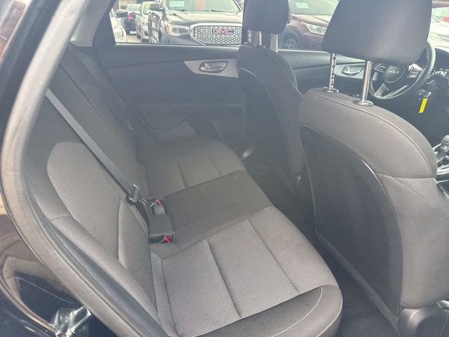 Used 2024 Kia Forte LXS w/ LXS Technology Package FWD image 17