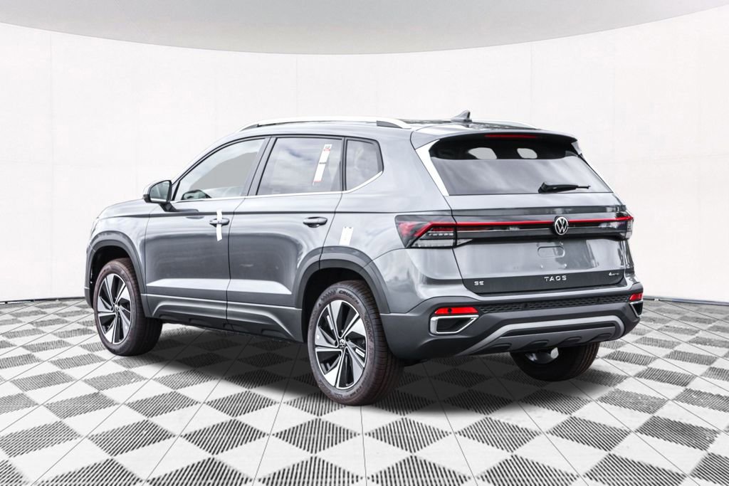 New 2025 Volkswagen Taos SE image 17