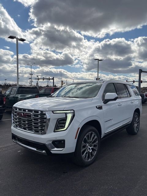 New 2026 GMC Yukon Denali w/ Sun & Power Step Package image 8