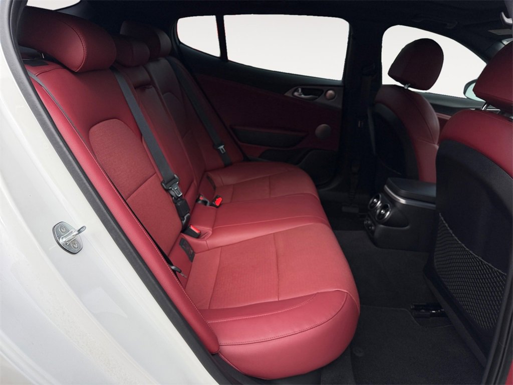 Used 2019 Kia Stinger GT1 image 13