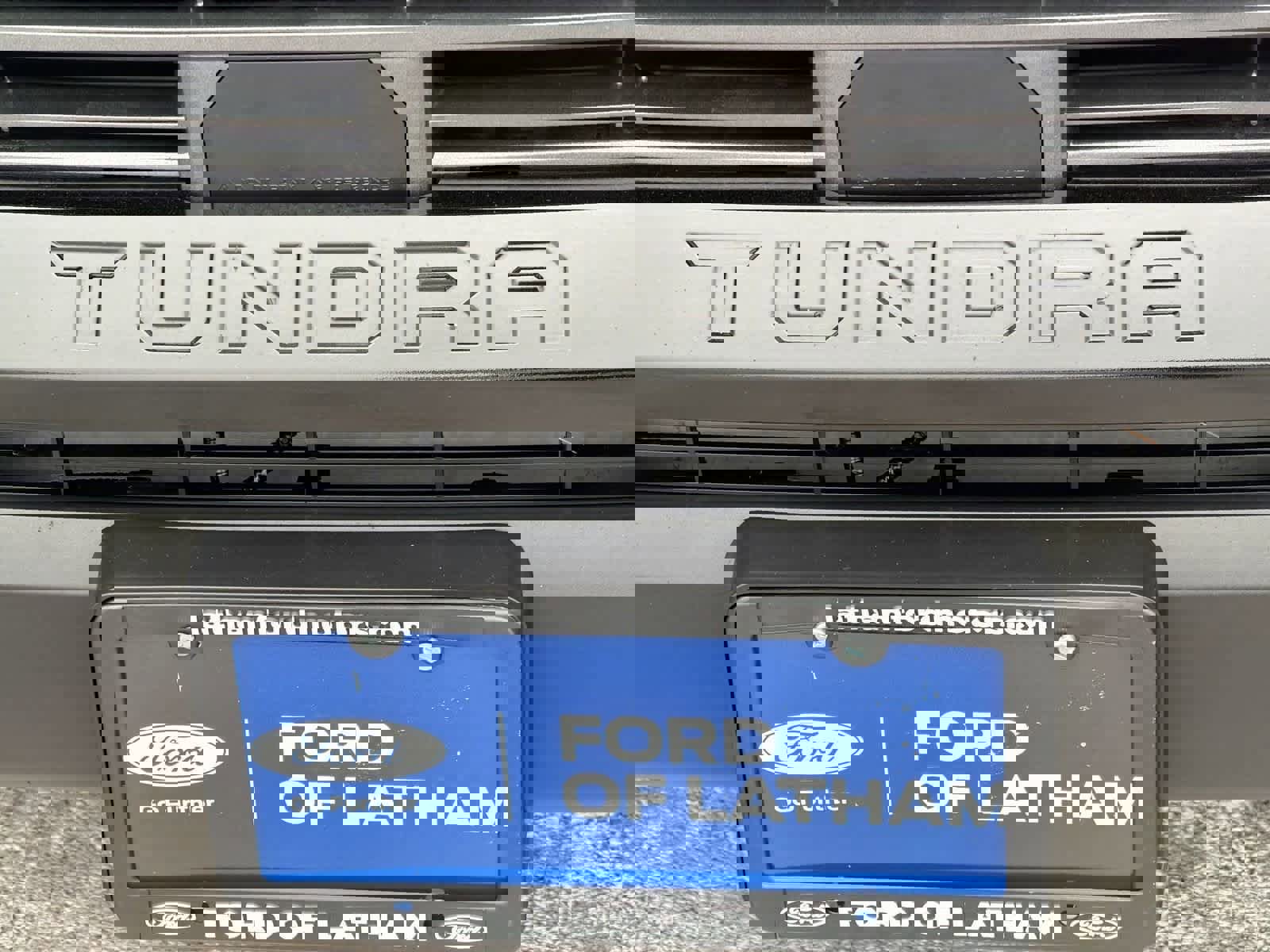 Used 2022 Toyota Tundra Limited image 13