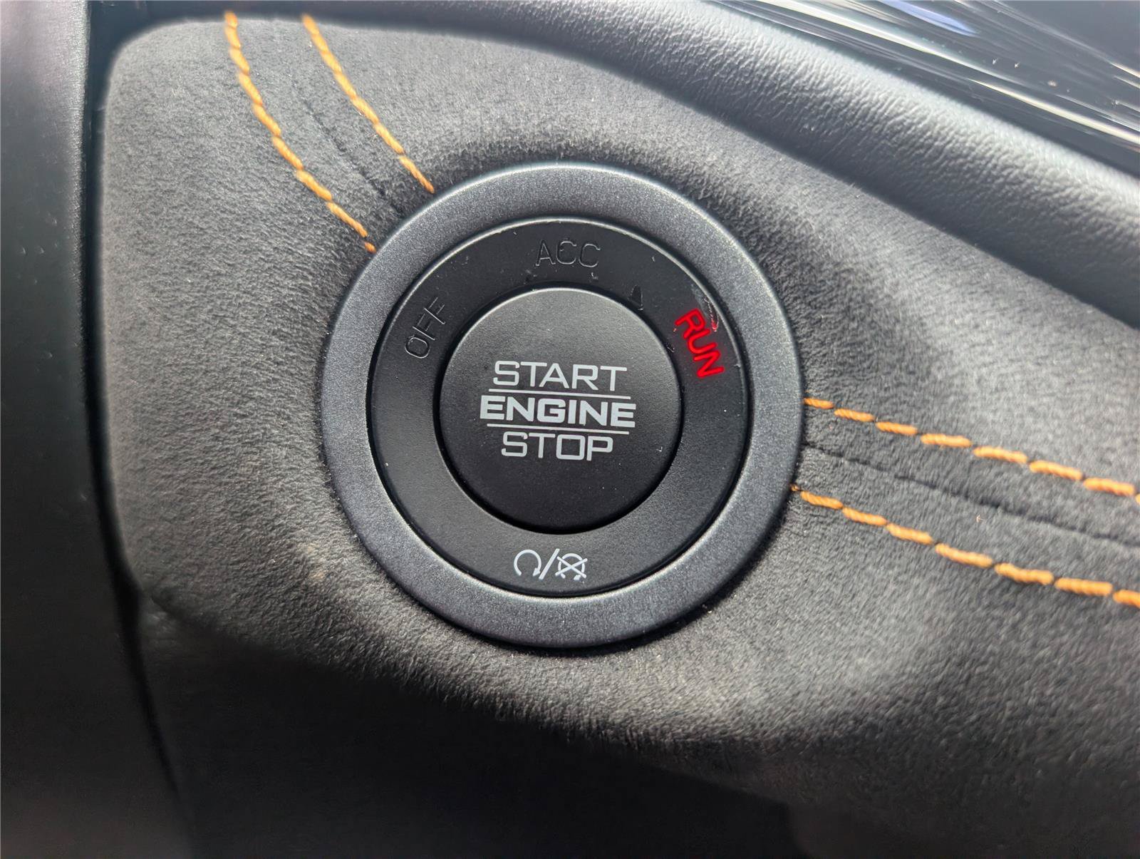 Used 2023 Dodge Durango R/T w/ Hemi Orange Plus Package AWD/4WD image 27