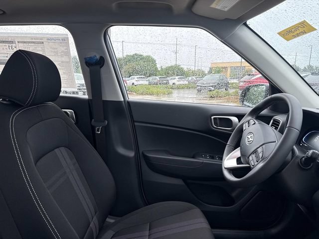 New 2026 Hyundai Venue SEL FWD image 13