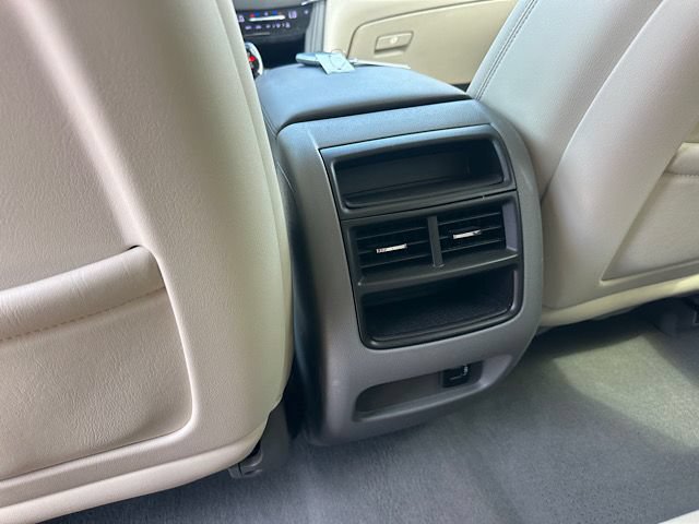 Used 2019 Cadillac XT5 Luxury FWD image 22