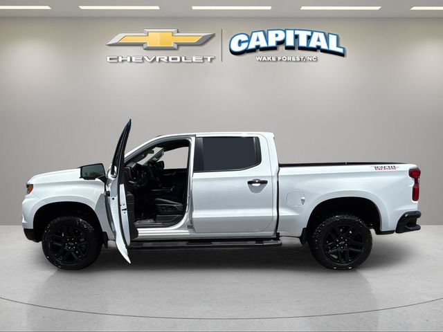 Used 2024 Chevrolet Silverado 1500 LT Trail Boss w/ Convenience Package II AWD/4WD image 9