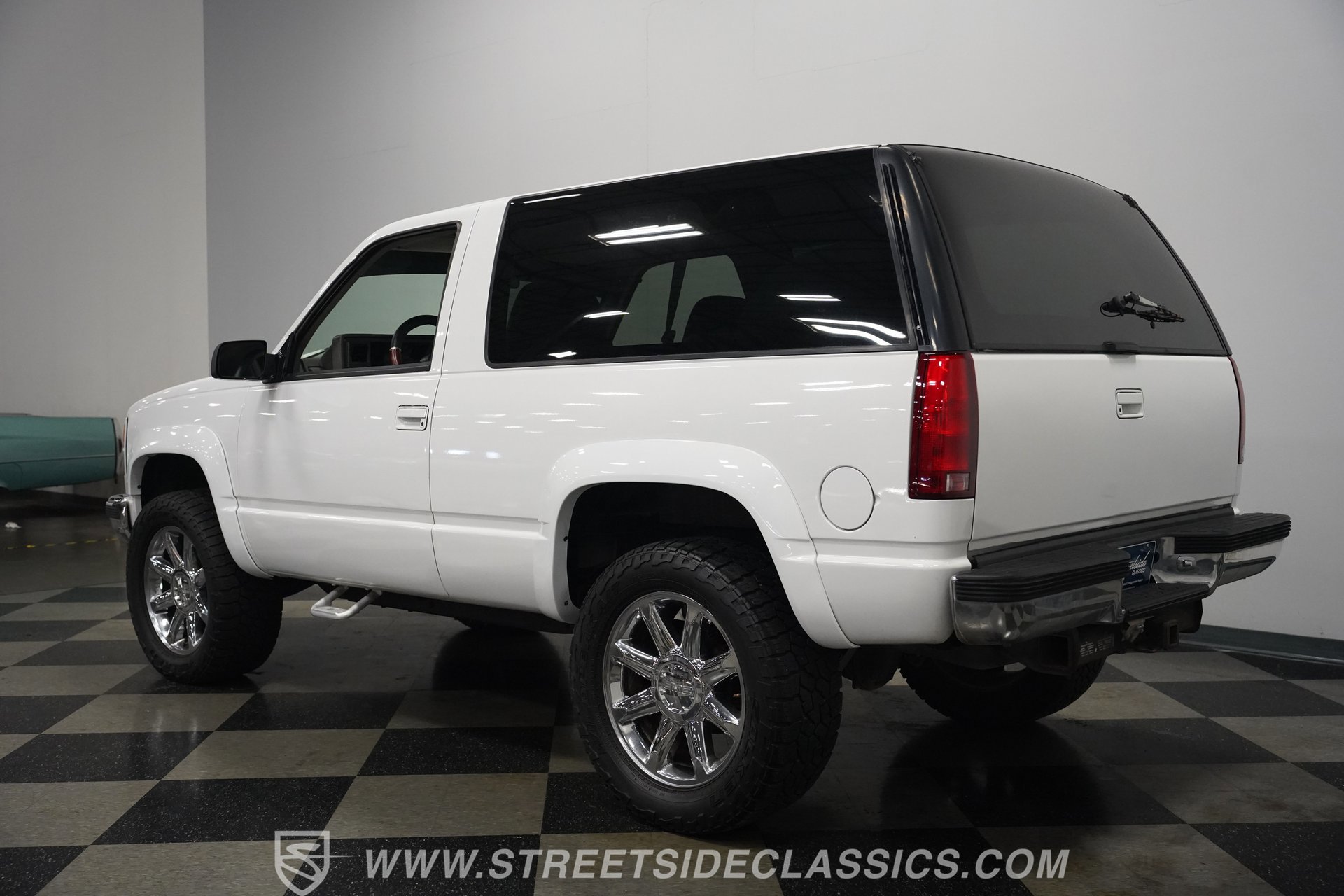 Used 1994 GMC Yukon 4WD 2-Door image 11