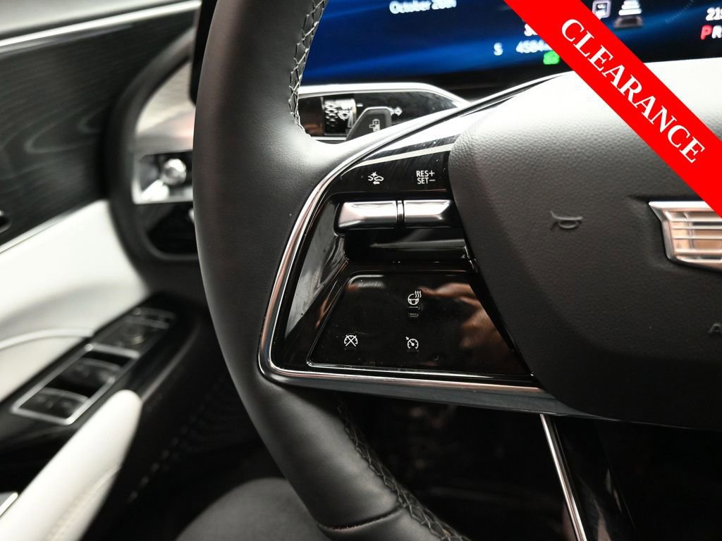 Used 2025 Cadillac Lyriq Sport image 25