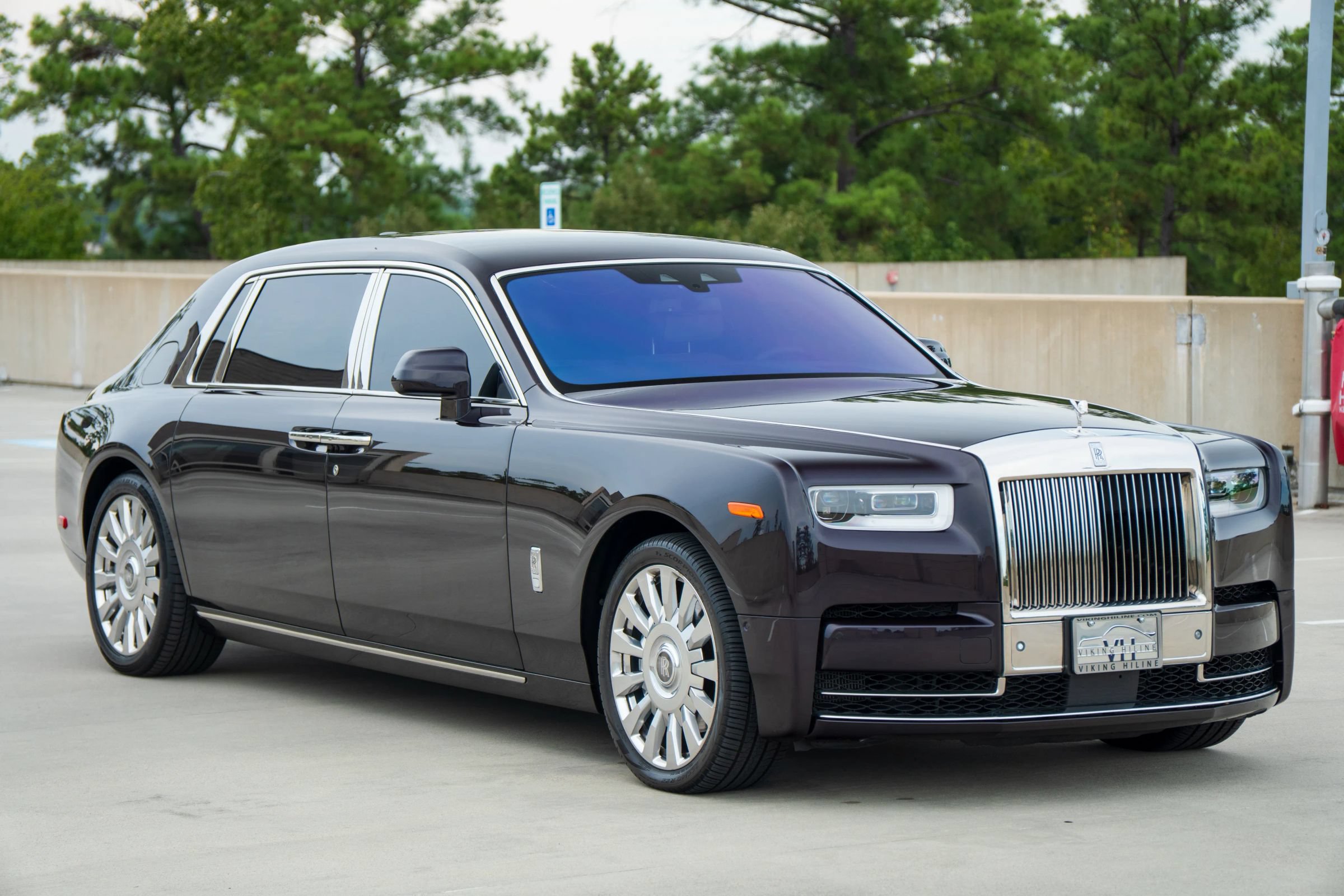 Used 2018 Rolls-Royce Phantom Extended Wheelbase RWD image 24