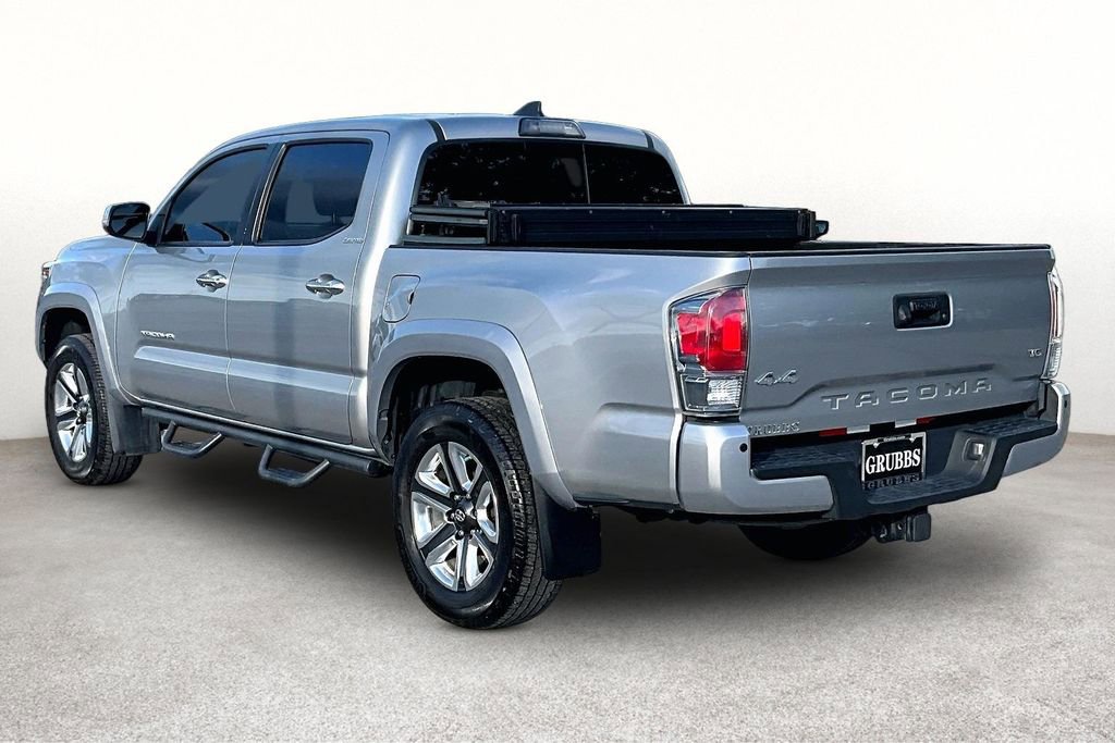 Used 2017 Toyota Tacoma Limited w/ Tow Package AWD/4WD image 16