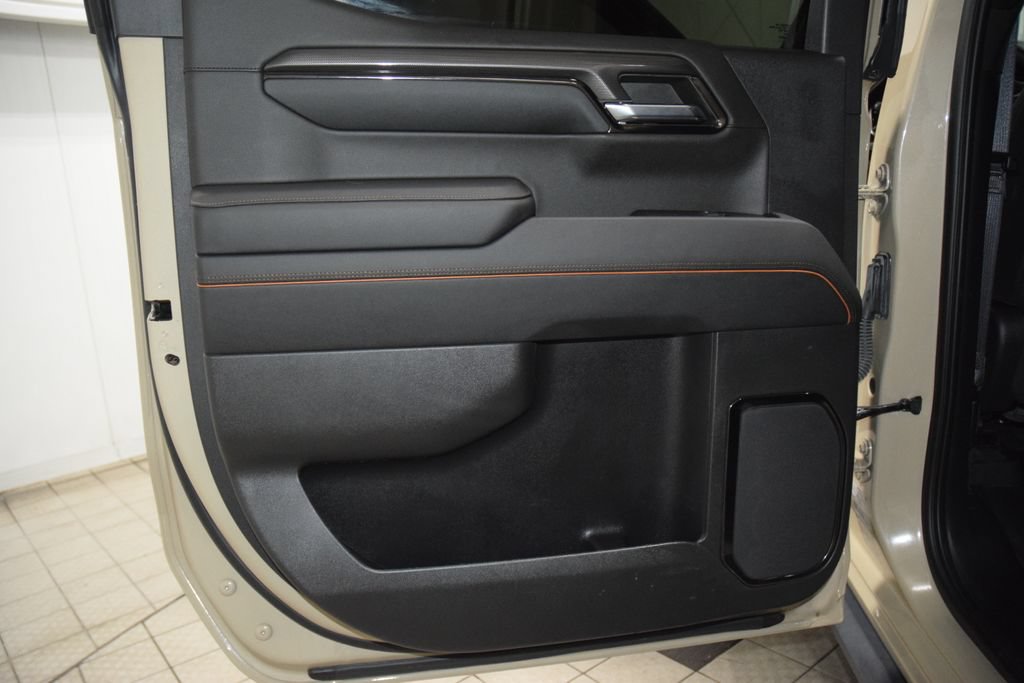 Used 2023 GMC Sierra 1500 AT4 w/ AT4 Premium Package AWD/4WD image 42