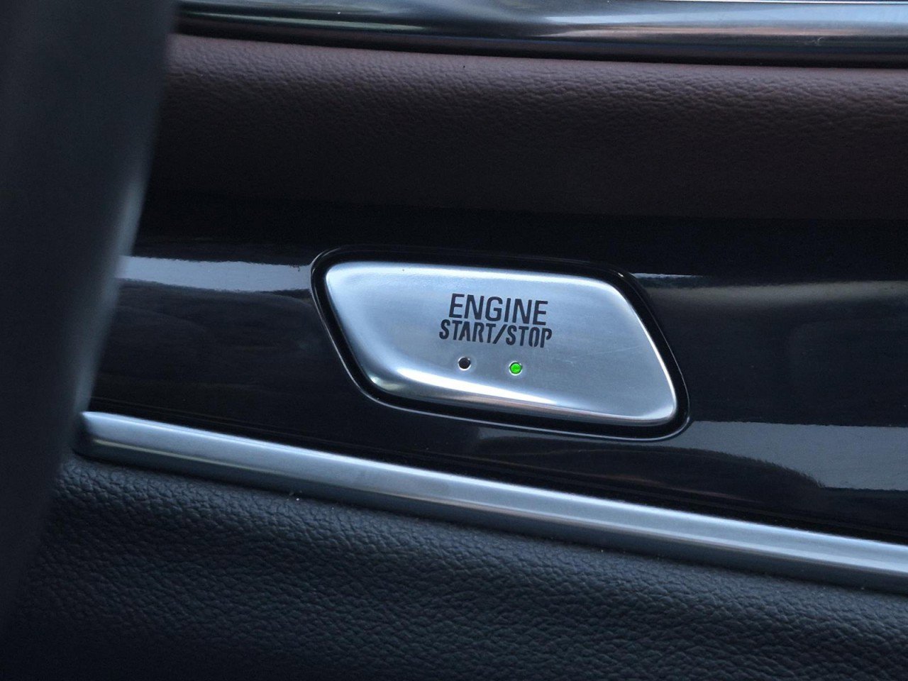 Certified 2021 Buick Enclave Avenir w/ Avenir Technology Package image 28