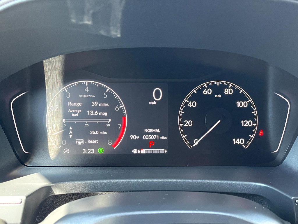 Used 2025 Honda Pilot TrailSport image 15