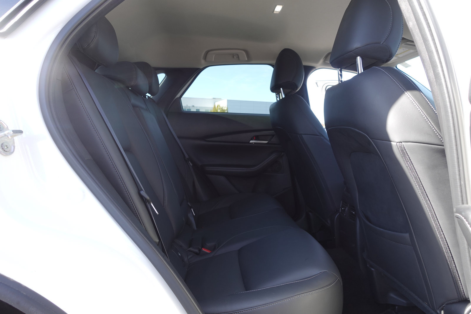 Used 2023 MAZDA CX-30 AWD 2.5 S w/ Select Package image 16