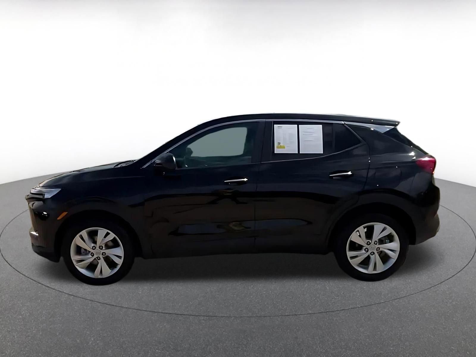 Used 2025 Buick Encore GX Preferred FWD image 9