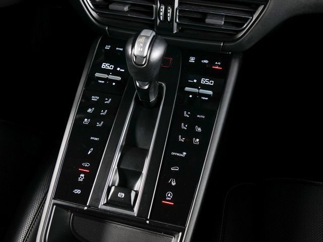Certified 2023 Porsche Macan GTS AWD/4WD image 16