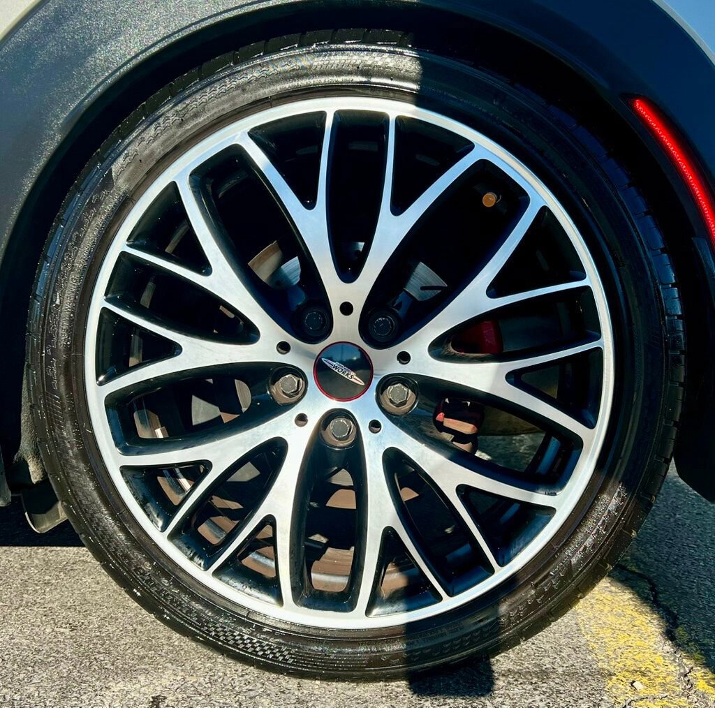 Used 2017 MINI Cooper John Cooper Works image 30